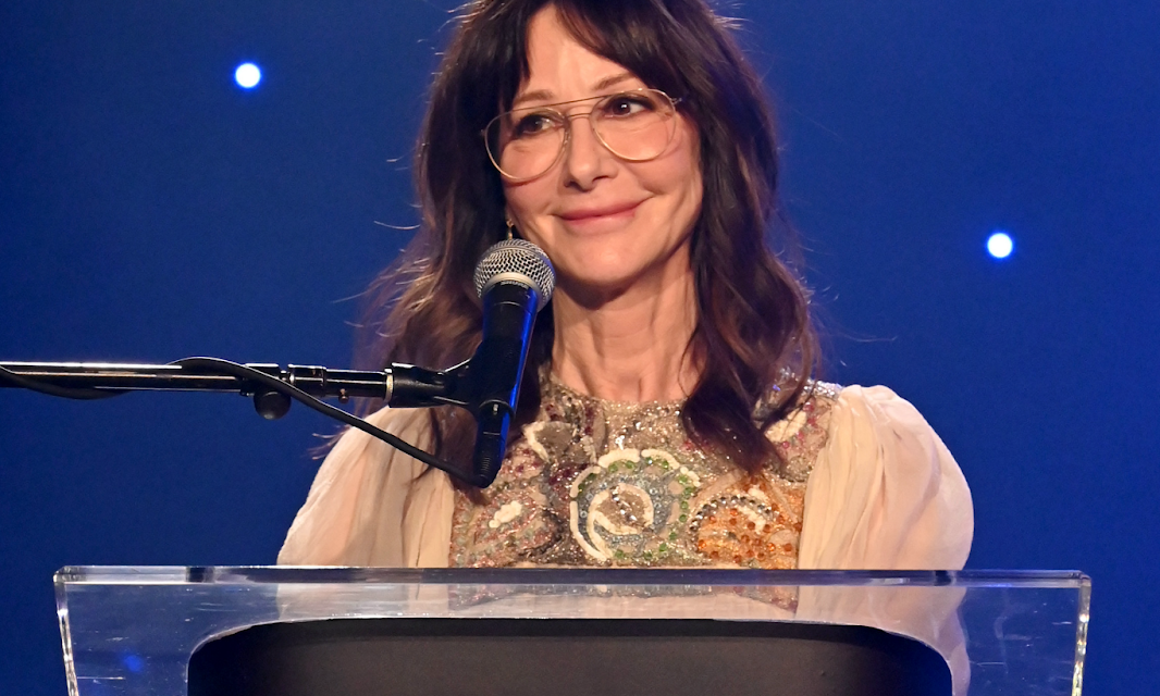 JODY GERSON, RECIPIENT OF 2025 GRAMMY SALUTE TO INDUSTRY ICONS® AWARD, ADVOCATES FOR MENTAL HEALTH DURING RECORDING ACADEMY AND CLIVE DAVIS’ 50TH ANNIVERSARY OF THE PRE-GRAMMY® GALA