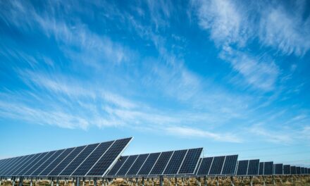 Wolf River Electric Reviews: How Solar Energy Is Helping Small Businesses Thrive In The Midwest