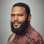 Anthony Anderson Named Humanitarian Award Recipient for 2025 Hollywood Christmas Parade In Support of Marine Toys For Tots